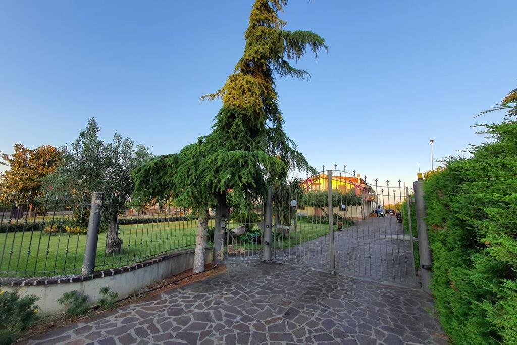 Villetta Giardino Degli Ulivi Ortona Exterior photo